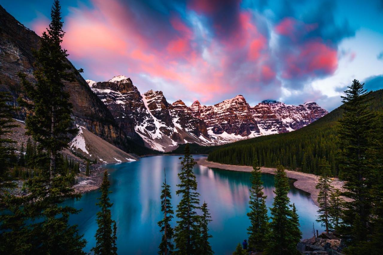 Spectacular Mountain View Corner Unit Pool Hot Tub Park Pass Leilighet Canmore Eksteriør bilde