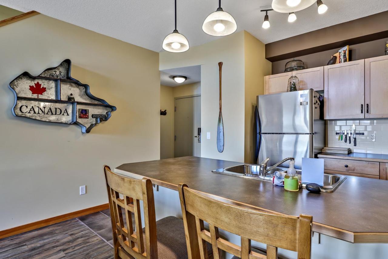 Spectacular Mountain View Corner Unit Pool Hot Tub Park Pass Leilighet Canmore Eksteriør bilde