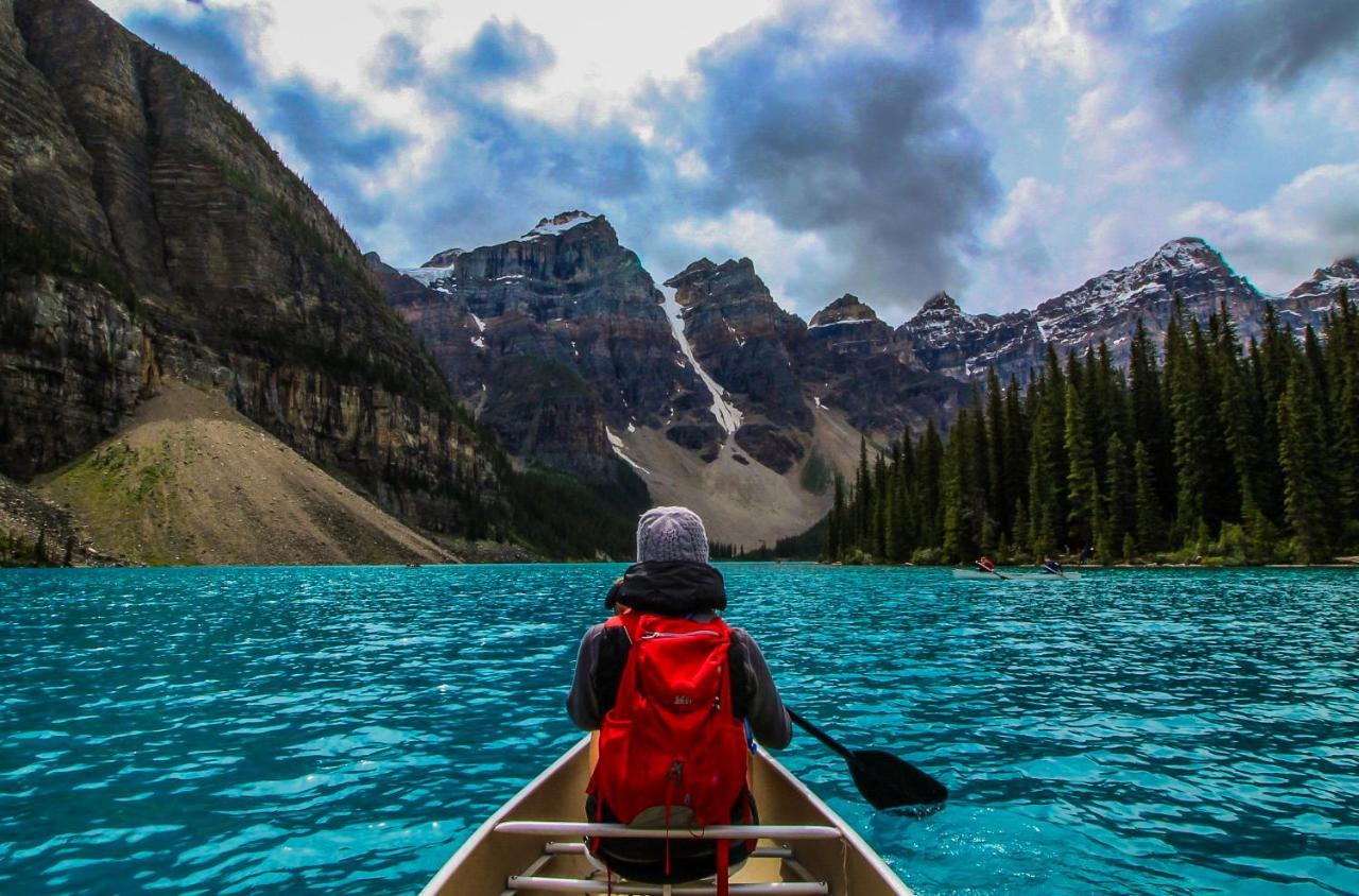 Spectacular Mountain View Corner Unit Pool Hot Tub Park Pass Leilighet Canmore Eksteriør bilde